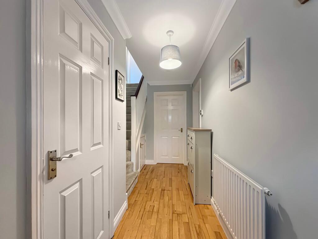 Old Ferry Road, Wivenhoe, Colchester, CO7 photo 2