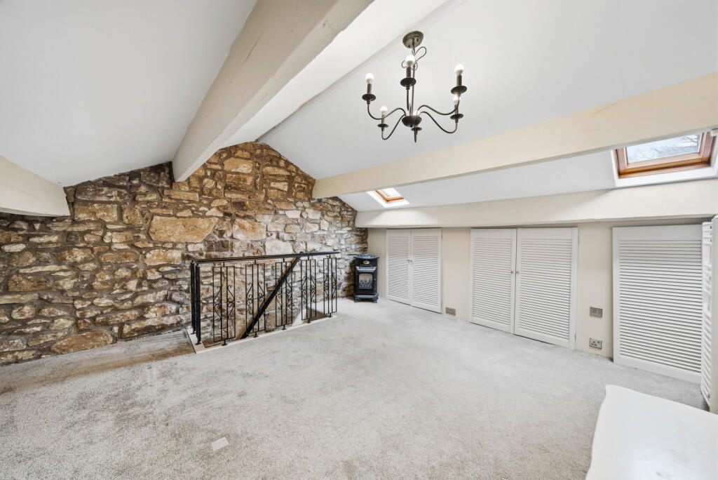 Additional image 36 of Pendle Bridge, Reedley, Burnley, BB12 9DP