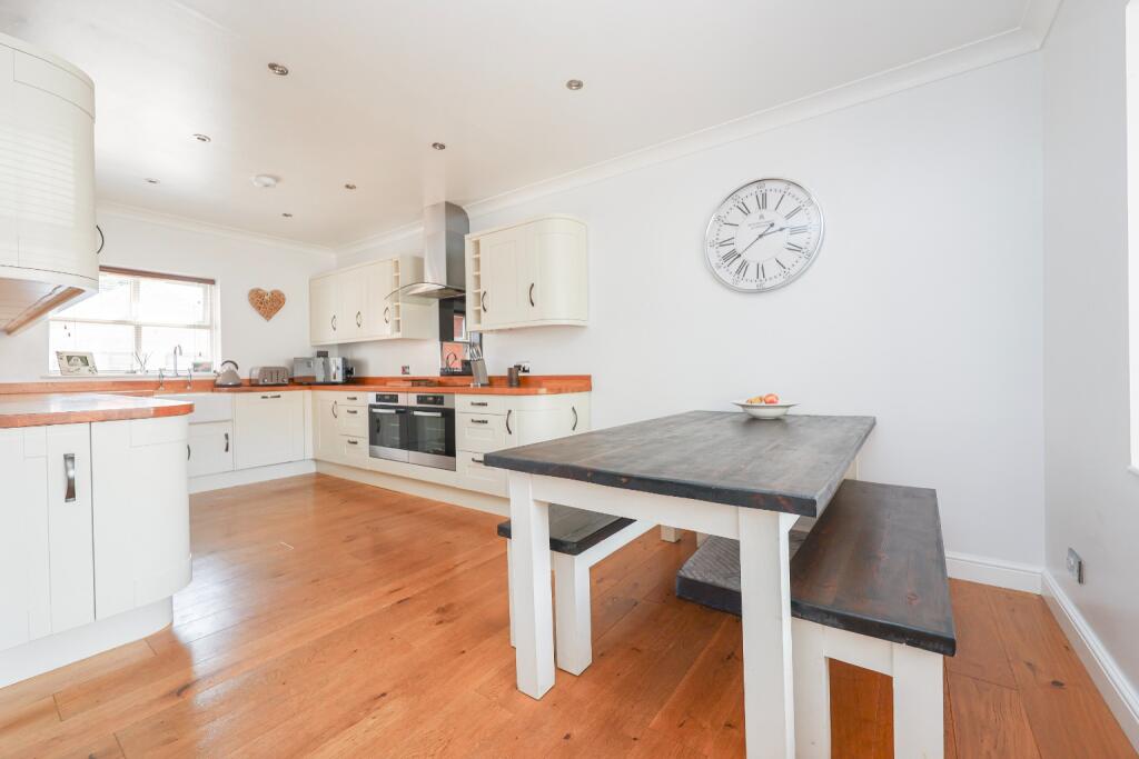Fen Lane, Dunston, Lincoln, Lincolnshire, LN4 2HB - View 6