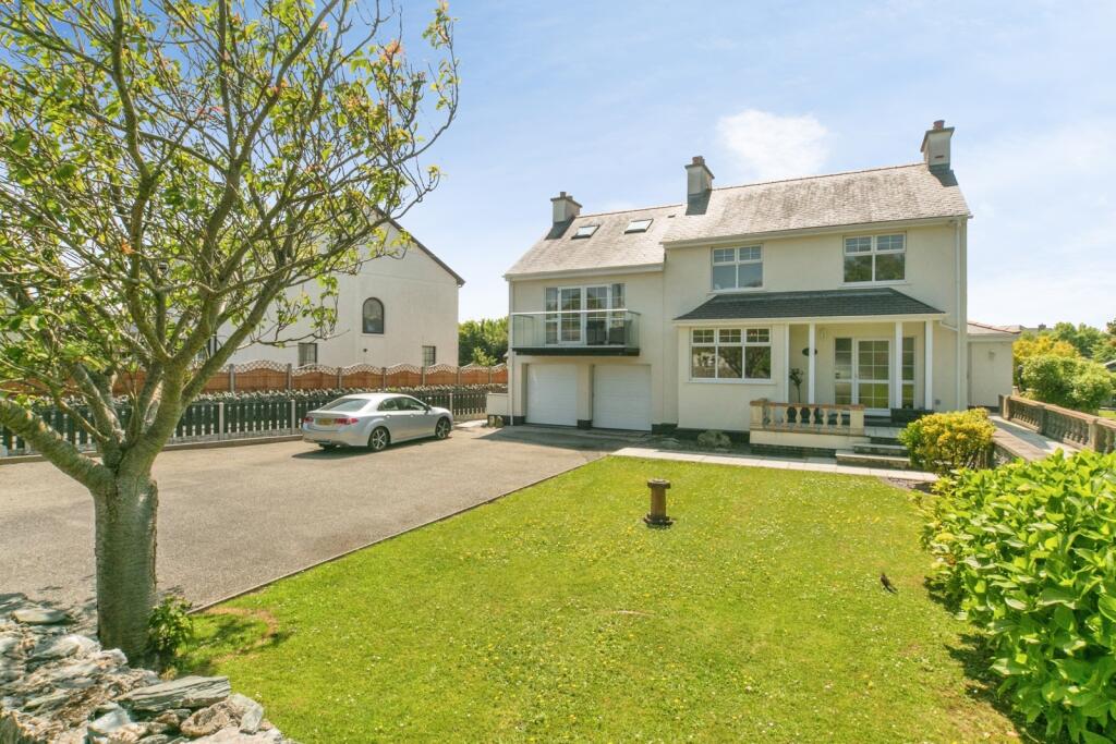 Main image of property: Lon Towyn Capel, Trearddur Bay, Holyhead, Isle of Anglesey, LL65