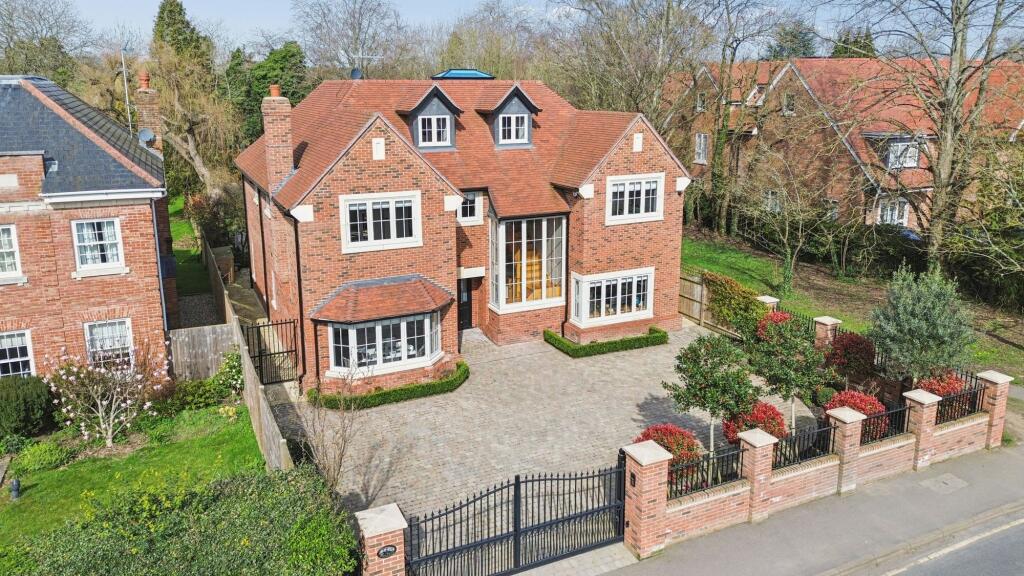 Main image of property: Gregories Road, Beaconsfield, HP9
