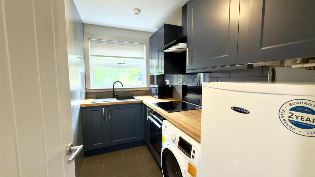 Apartment in Inverness - View 4