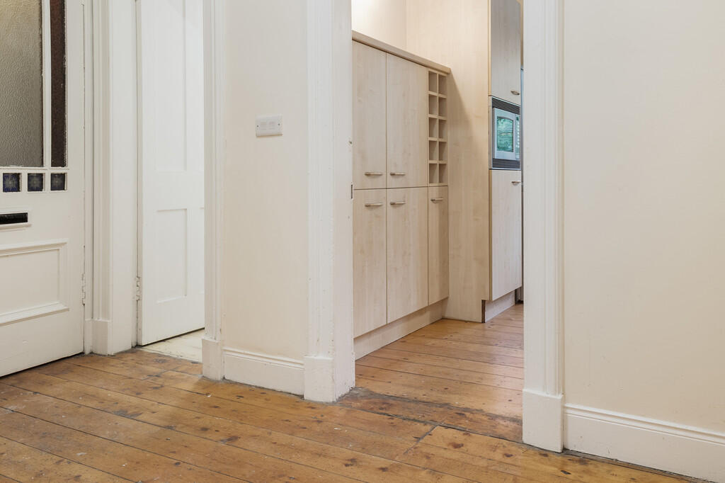 Apartment in Glasgow - More