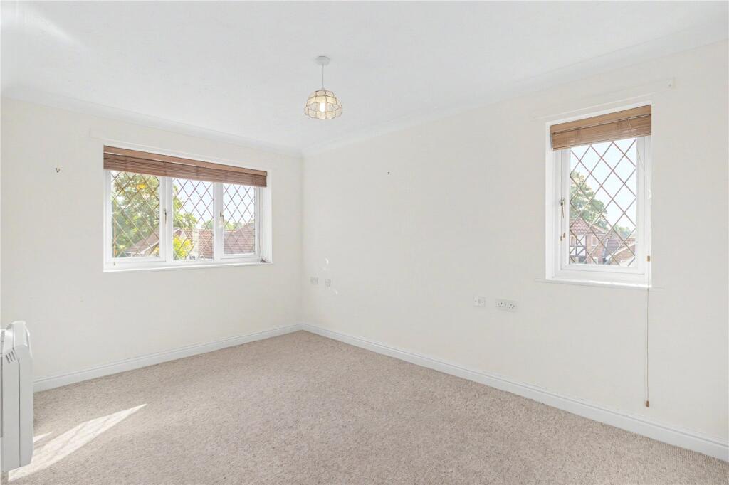 Apartment in Harborough, Lutterworth - More