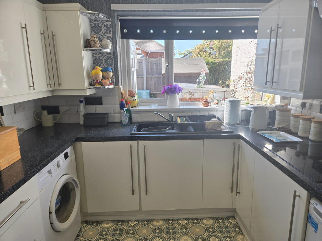 House in East Lindsey, Chapel St. Leonards - View 3