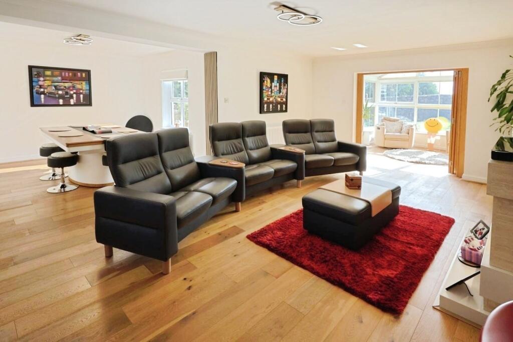 House in Aycliffe Village, Great Aycliffe - View 4