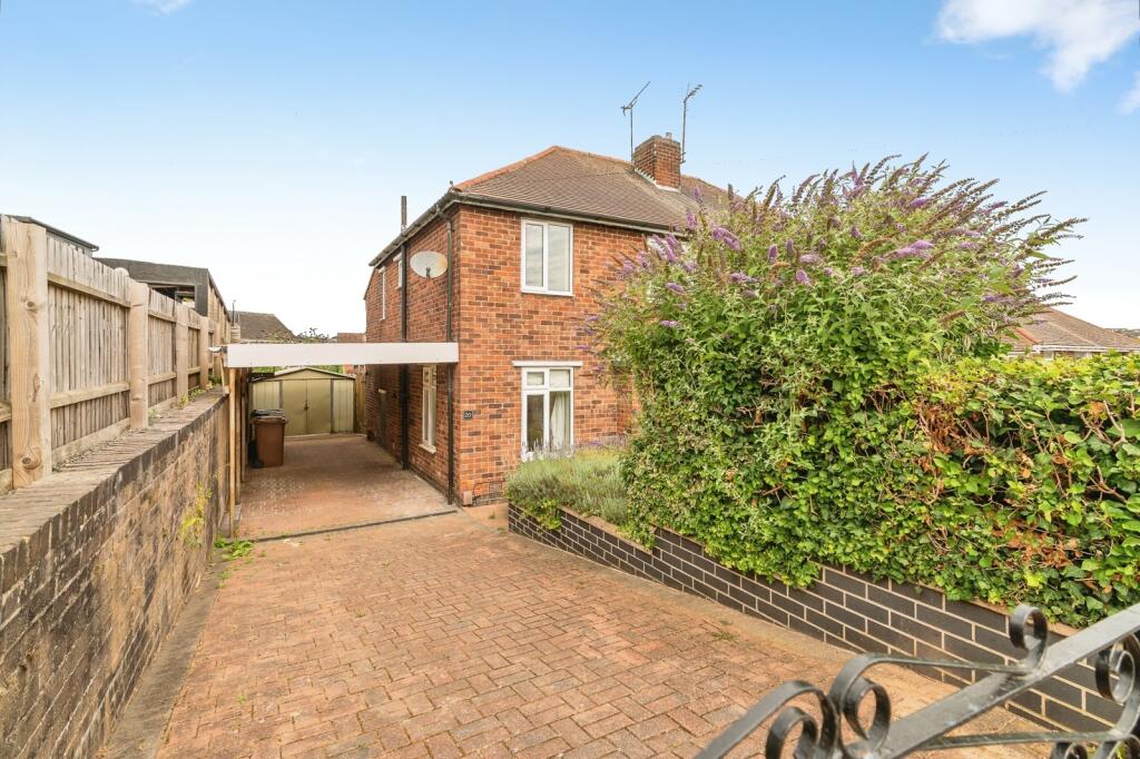 Main image of property: Campbell Drive, Carlton, Nottingham, Nottinghamshire, NG4
