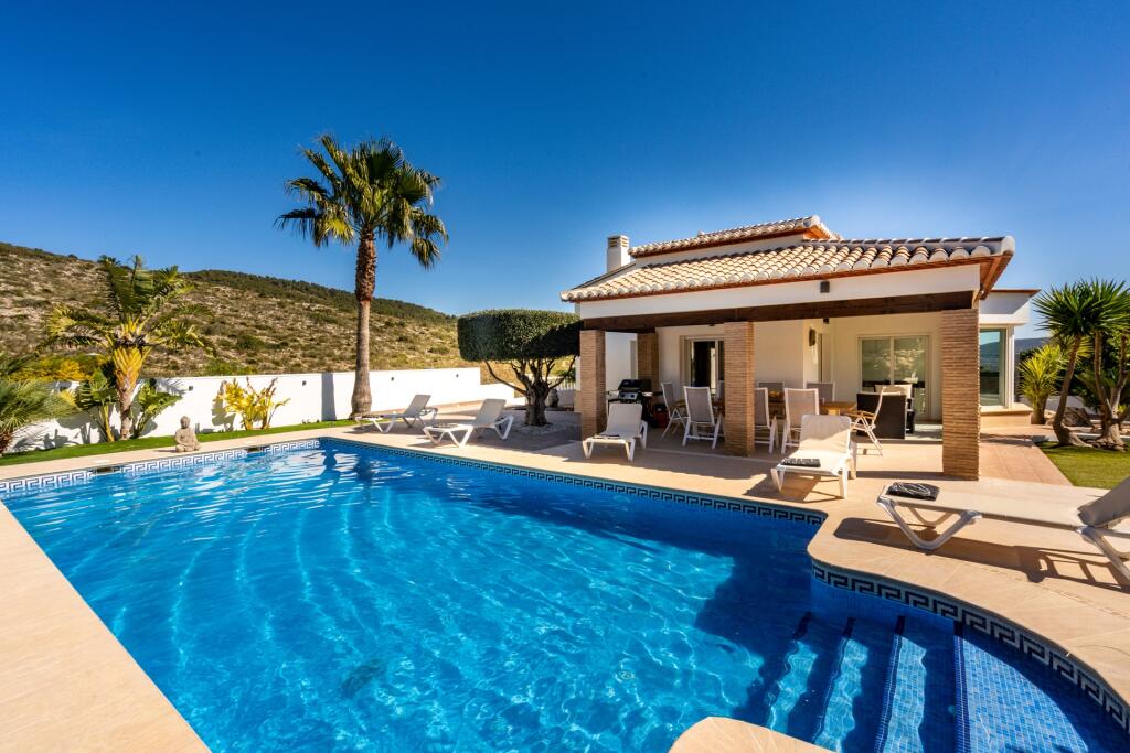 Main image of property: Valencia, Alicante, Benitatxell