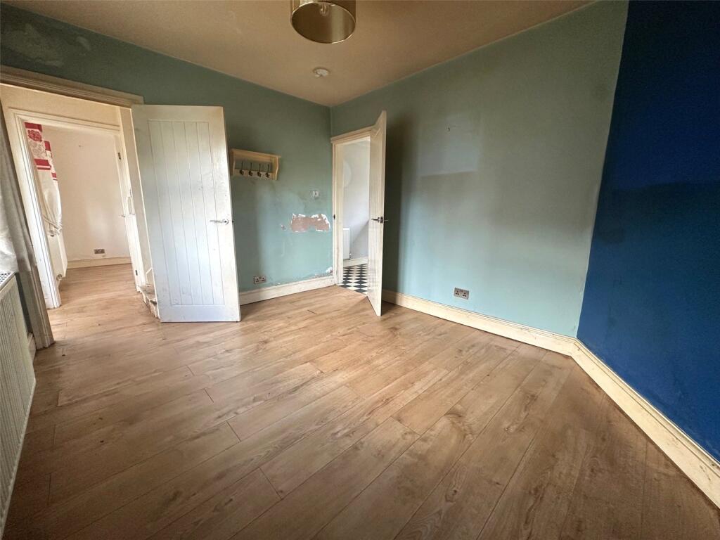 Sixth Avenue, Clipstone Village, Mansfield, Nottinghamshire, NG21 photo 5