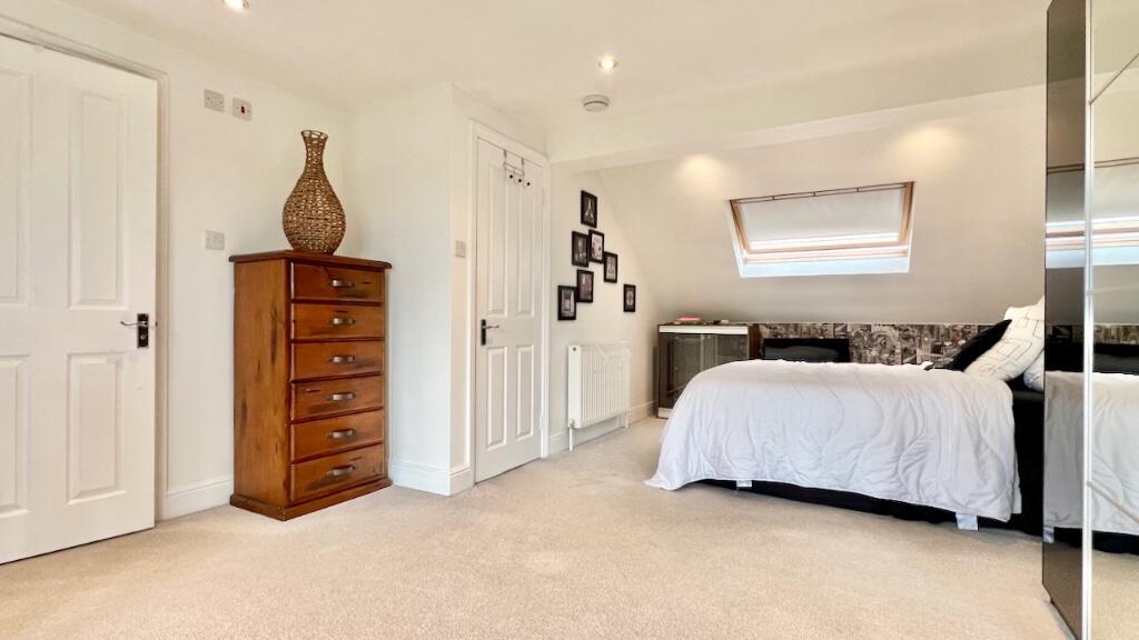 House in London - View 5