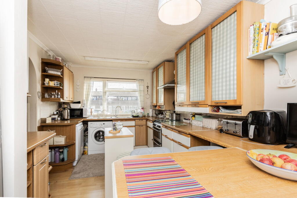 House in Rother, Etchingham - View 2