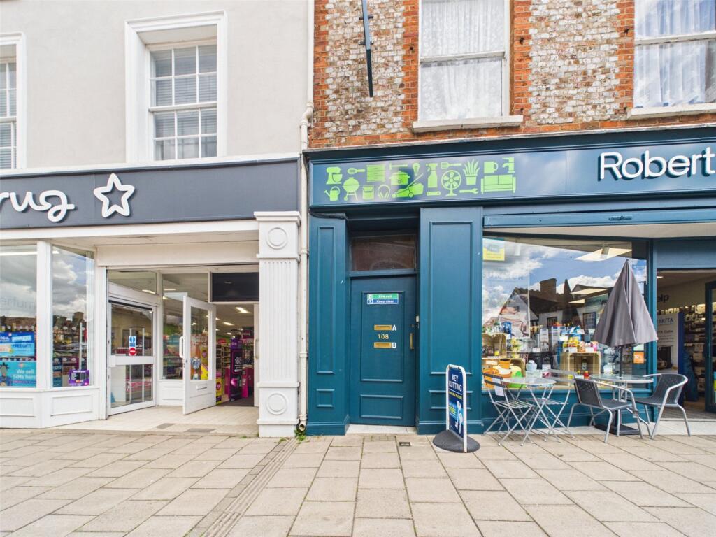Main image of property: High Street, Thame, Oxfordshire, OX9
