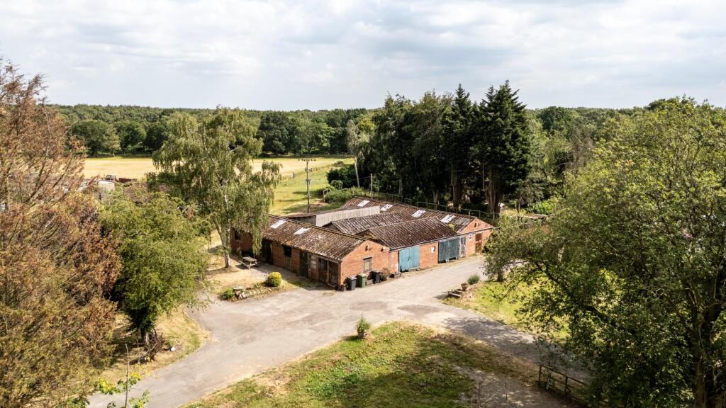 Development or self-build opportunity with granted planning - View 2