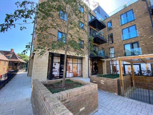 Unit 1 Lion Wharf - Old Isleworth (2).jpg