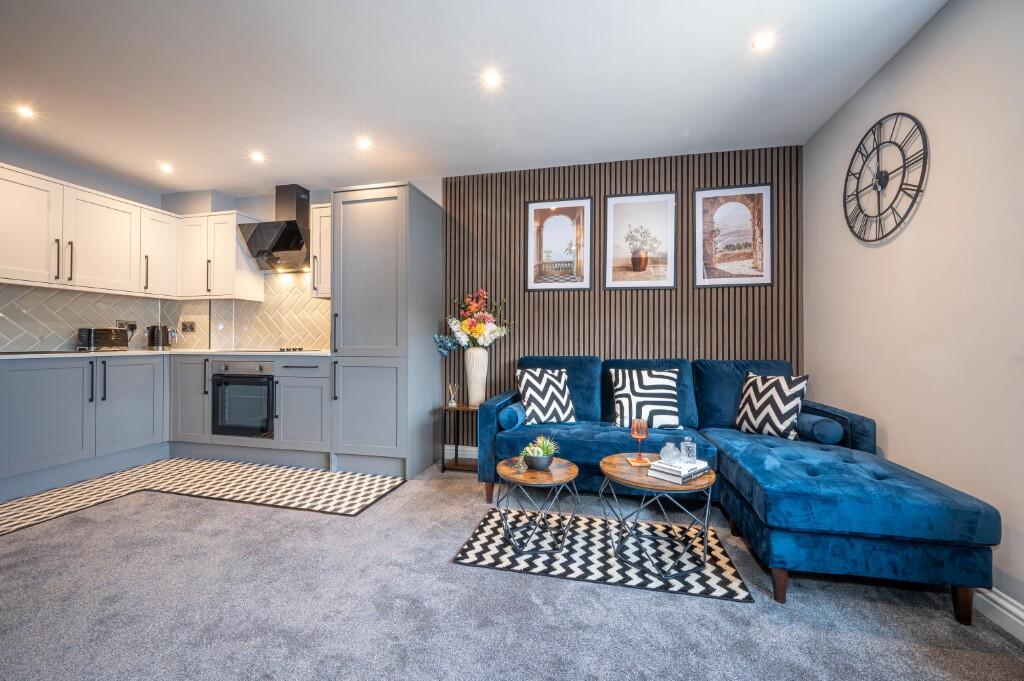 Main image of property: Studio 3, 42 Belle Vue Road, Swindon, Wiltshire, SN1