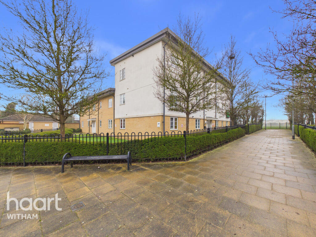 Main image of property: Wood Grove, Silver End