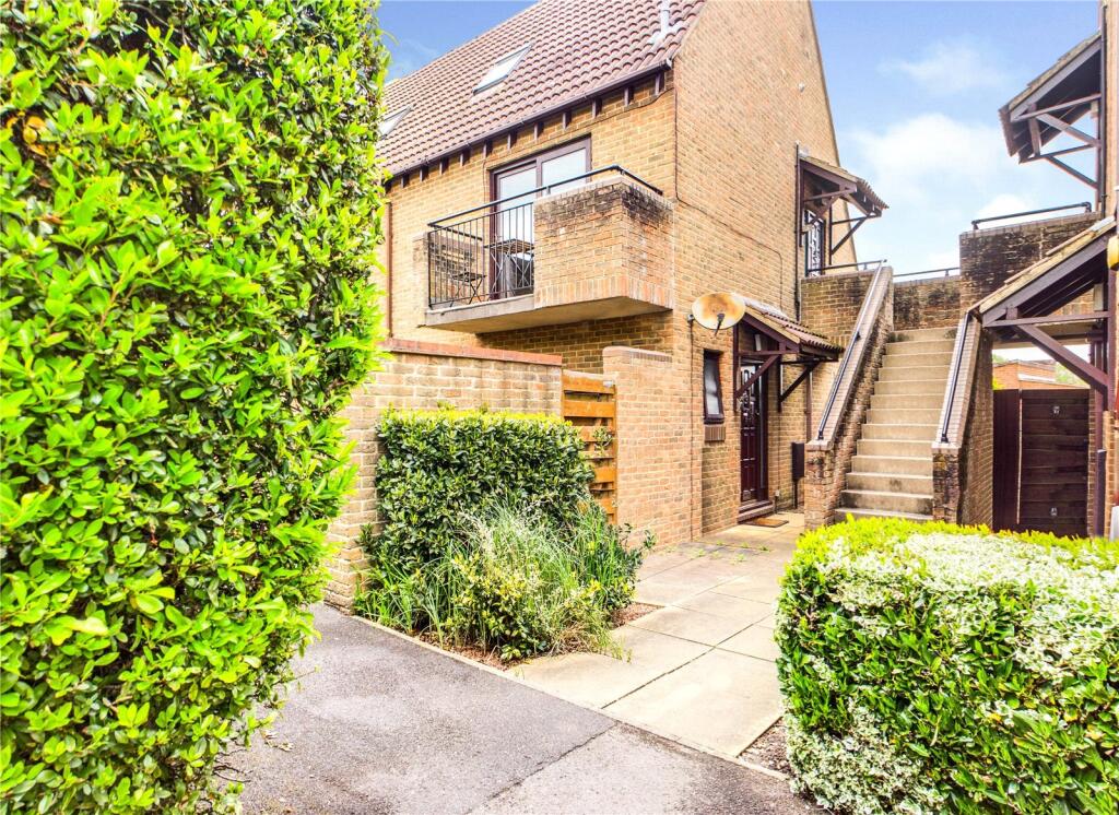 Main image of property: Tylers Place, Tilehurst, Reading, Berkshire, RG30