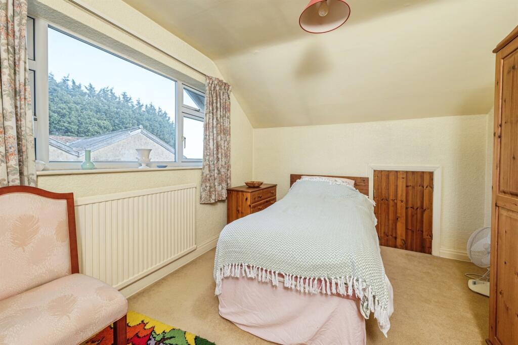 Additional image 9 of Brearcliffe Drive, Bradford