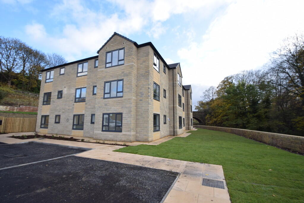 Main image of property: Lincoln House, Shipley