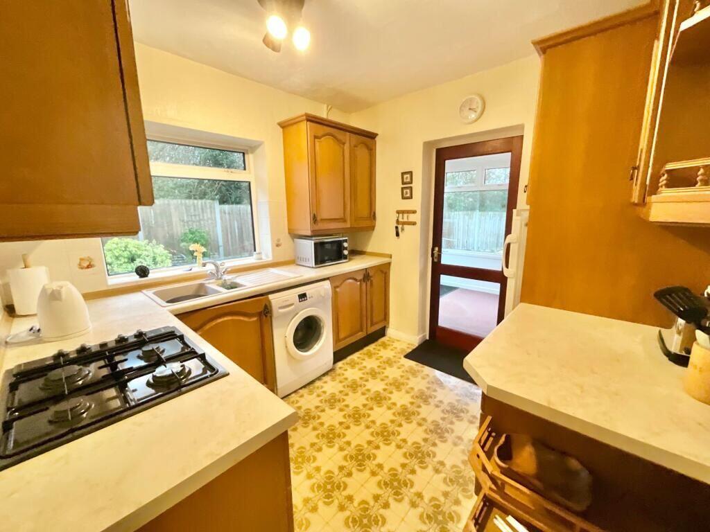 House in Stoke-on-Trent - View 3