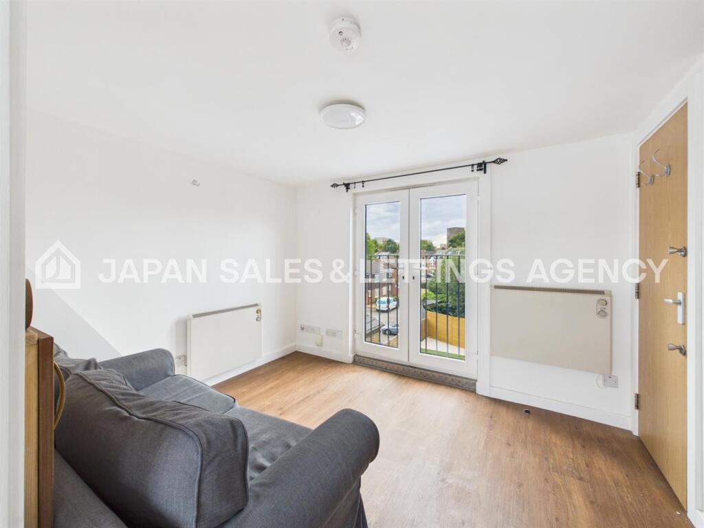 Apartment in London - View 2