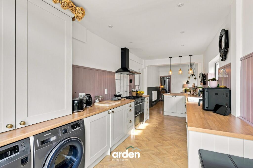 House in Worcester, Worcestershire - View 5