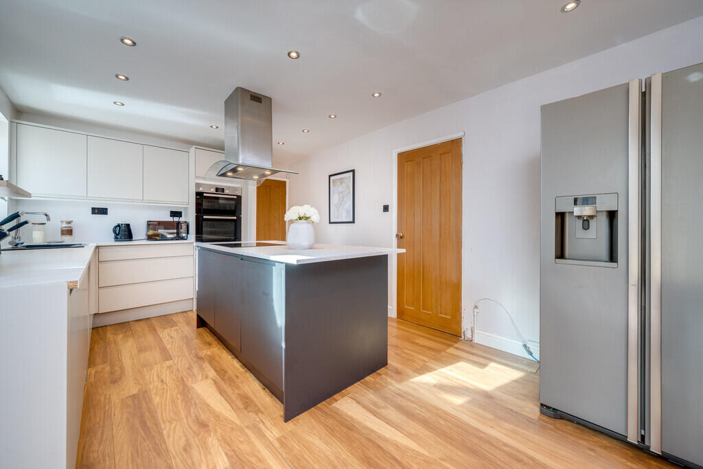 House in Kirklees, West Yorkshire - More
