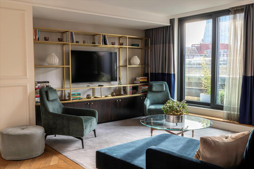 Main image of property: Vandon Street, London SW1H