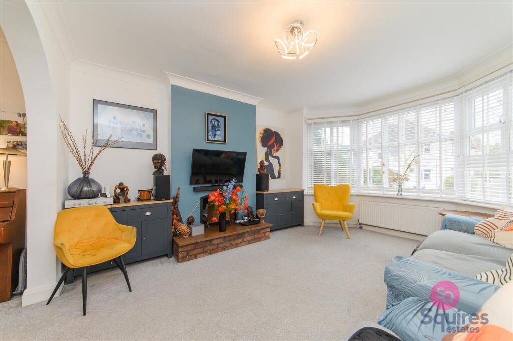 Main image of property: Grosvenor Road, London, N3