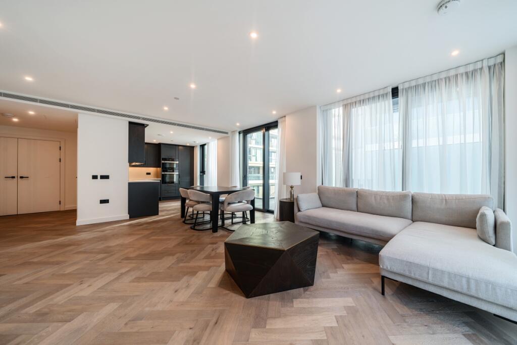 Main image of property: Merino Gardens, Wapping, E1W