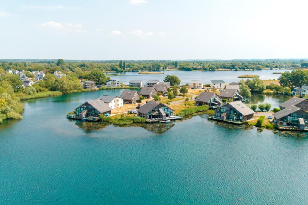 Main image of property: Waters Edge, Cerney Wick