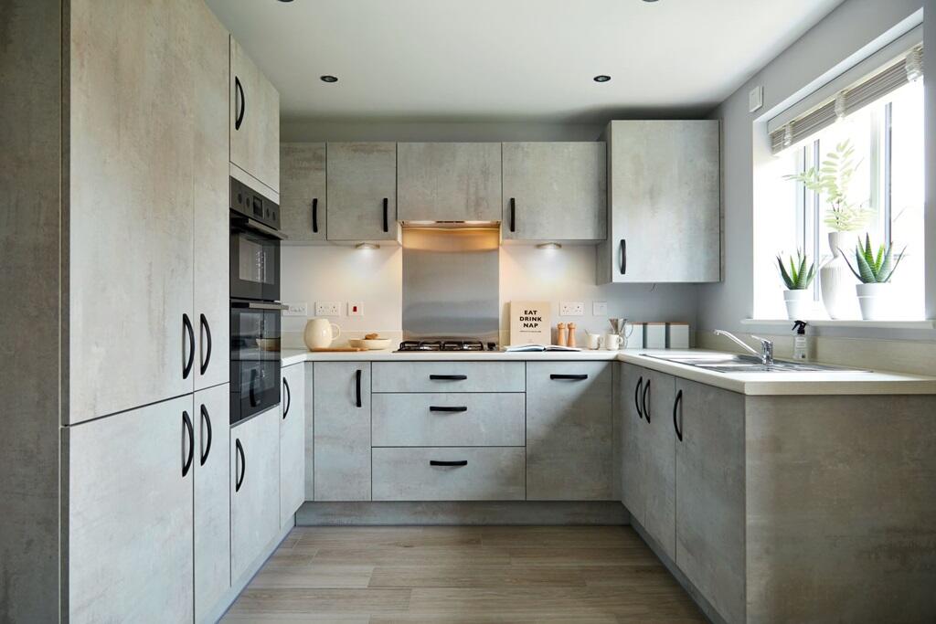 Main image of property: Elm Tree Avenue, 
Frinton on Sea, 
Essex,
CO13 0GR