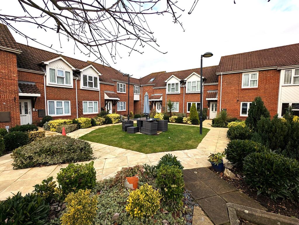 Main image of property: Barnet Lane, Elstree, WD6