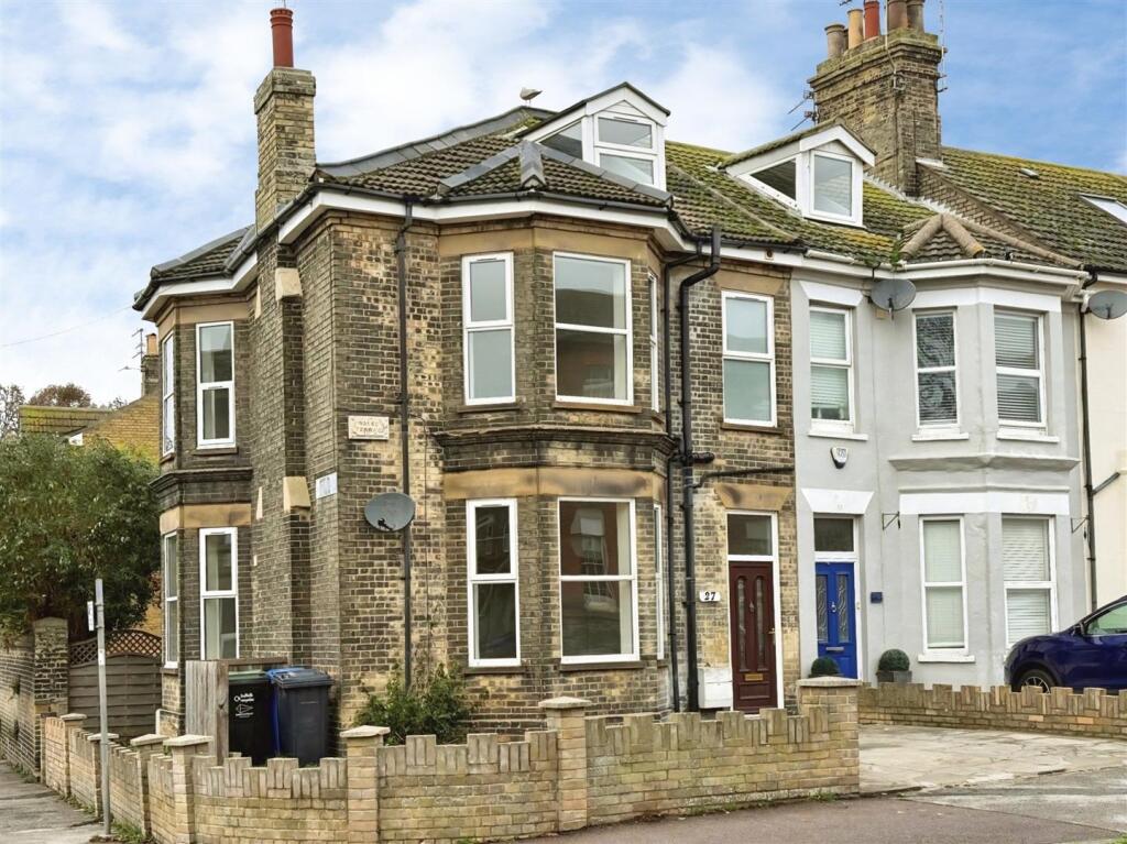 Main image of property: Alexandra Road, Lowestoft, Suffolk, NR32