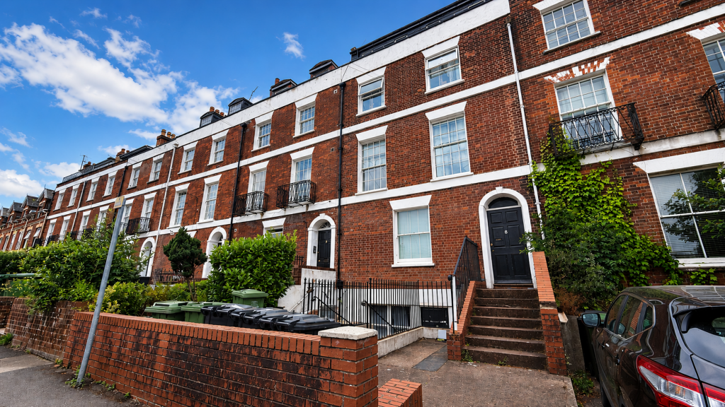 Main image of property: 8 Oxford Road, Exeter, Devon EX4 6QU