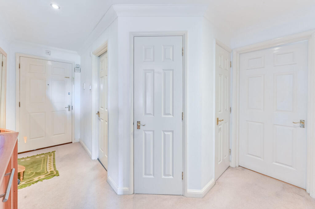 Apartment in London - View 5
