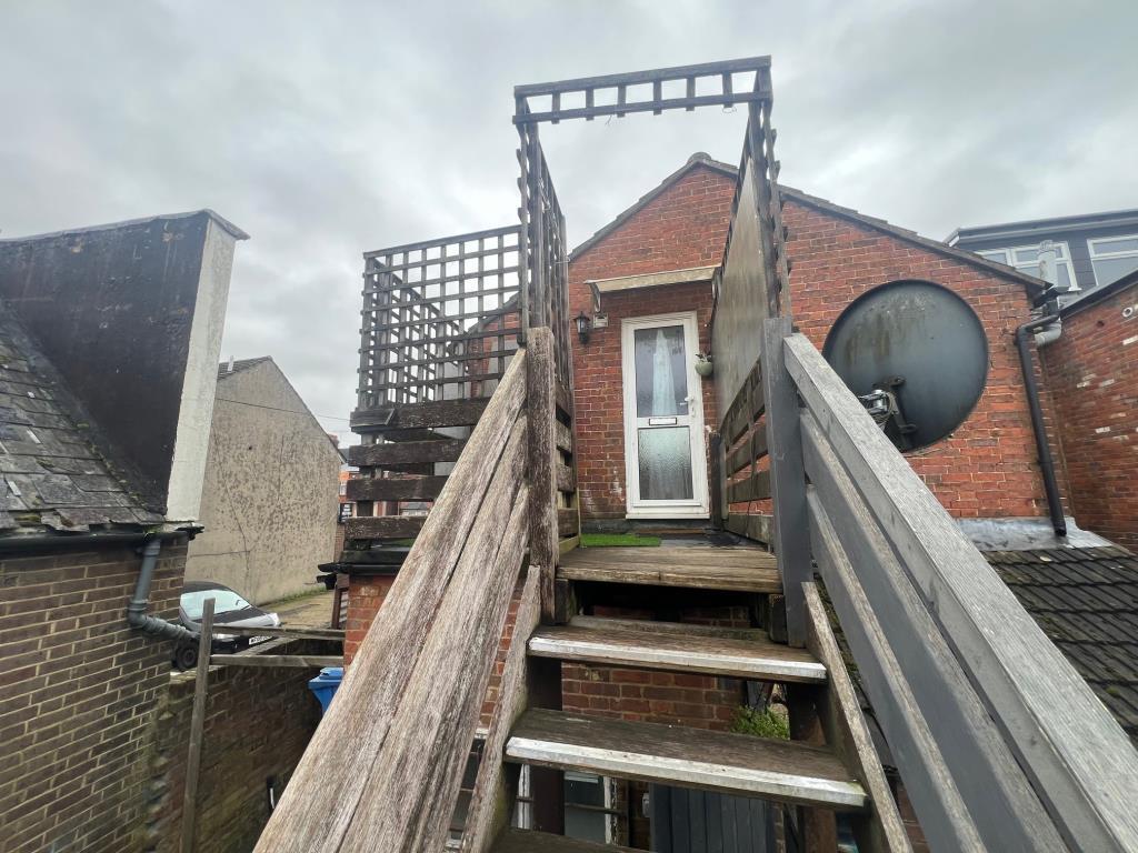 Main image of property: BROAD STREET, CHESHAM, HP5