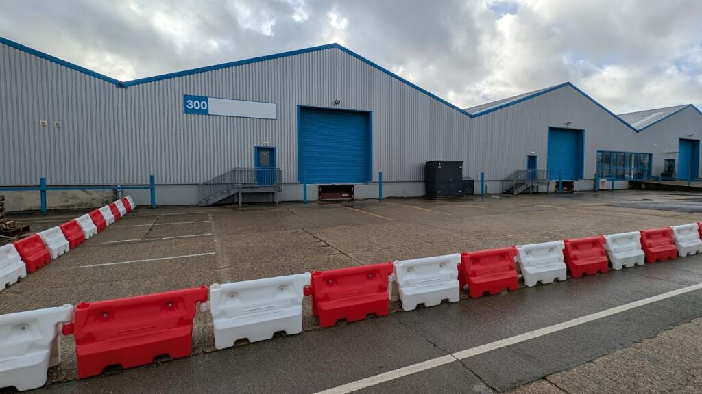 Main image of property: Unit 305 Fareham Reach Business Park, 166 Fareham Road, Gosport, PO13 0FW