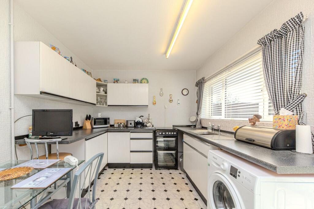 House in Stoke-on-Trent - View 5