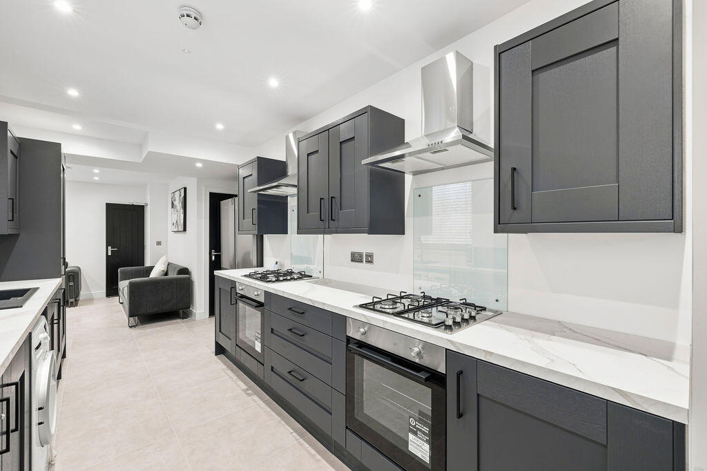 House in Swansea - View 4