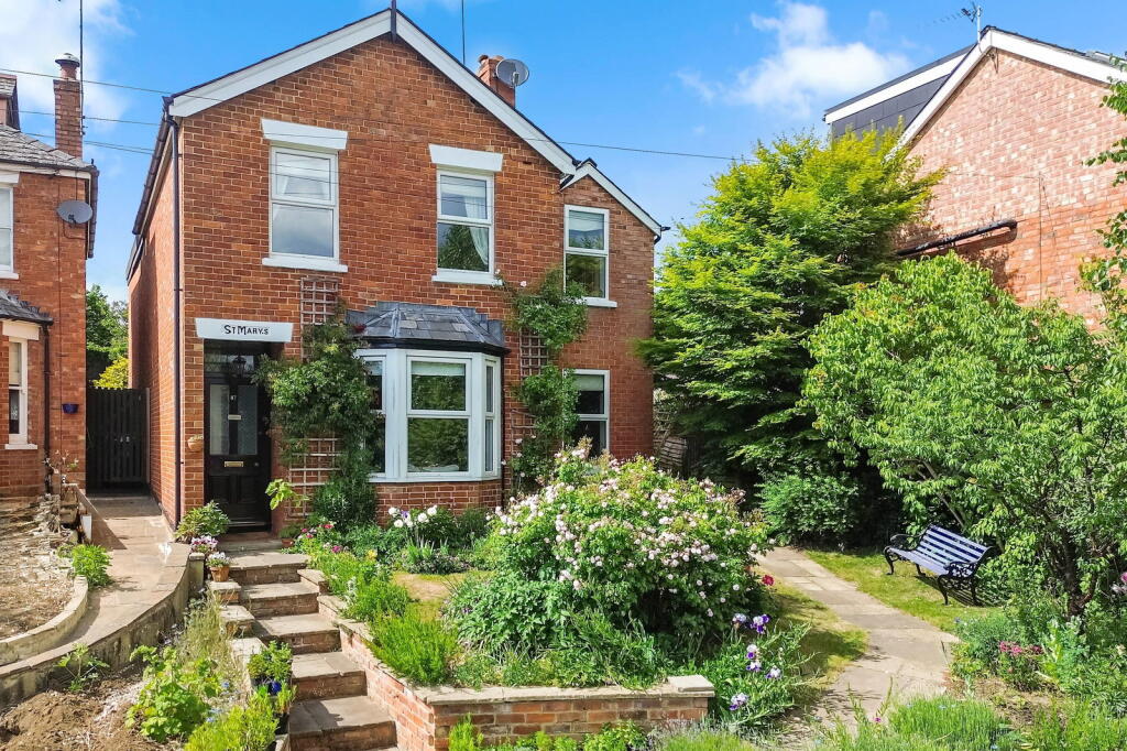 Main image of property: Ryeworth Road, Charlton Kings, Cheltenham, GL52 6LS