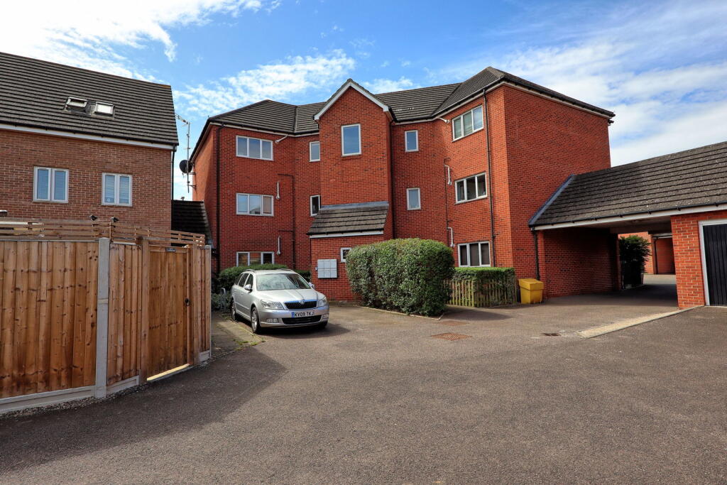 Main image of property: Haygreen Road, Witham, CM8 1FS