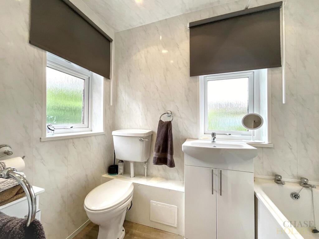 House in South Tyneside, Primrose - View 4