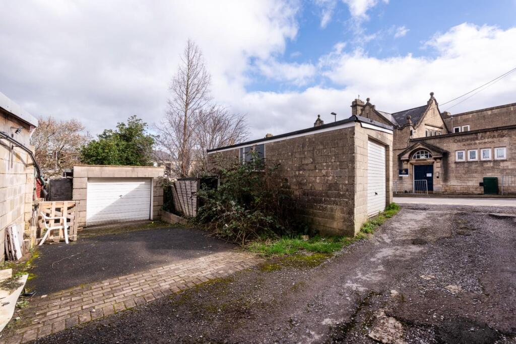 Additional image 3 of Lymore Avenue, Oldfield Park, Bath