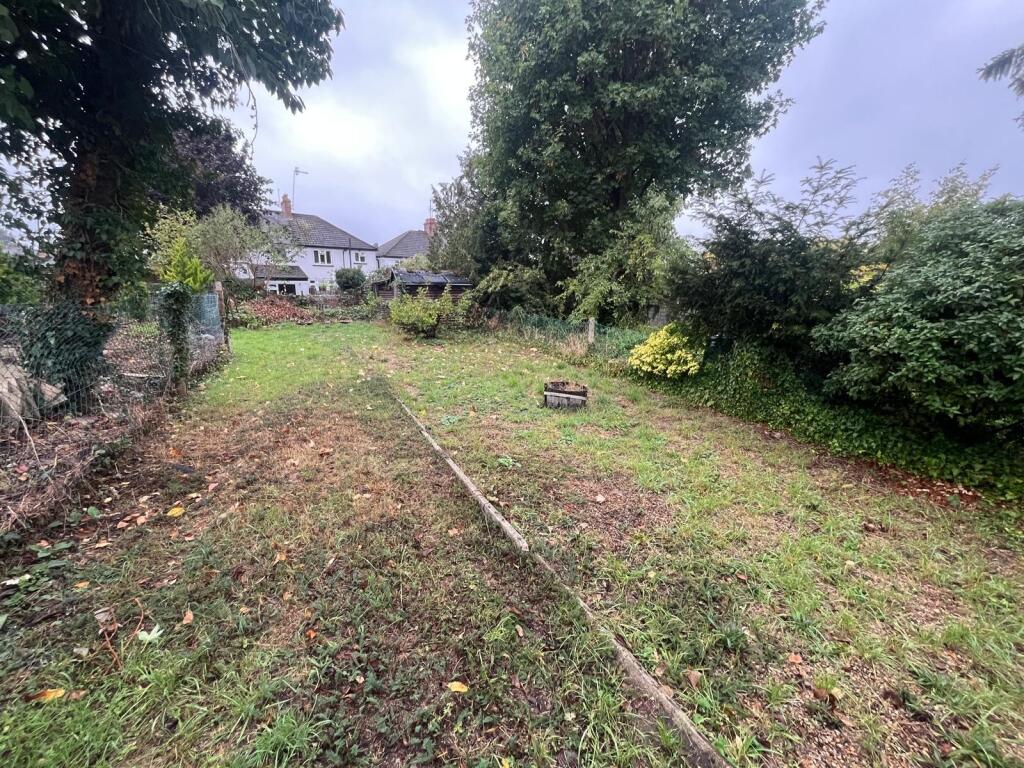 Villiers Road, WATFORD - View 3