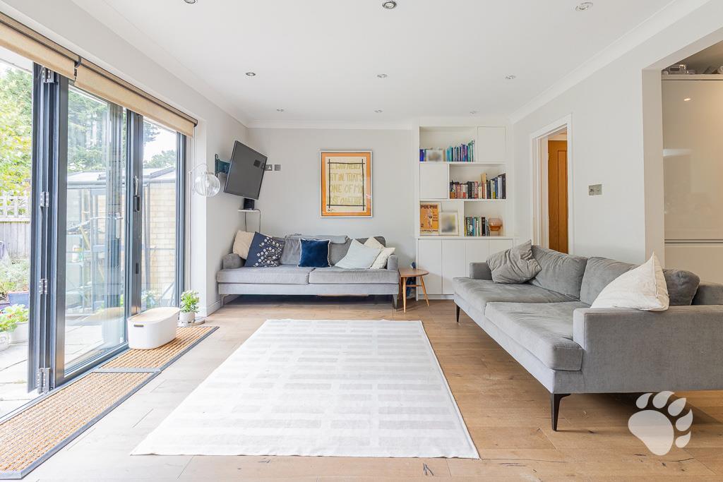 House in Basildon, Billericay - View 4