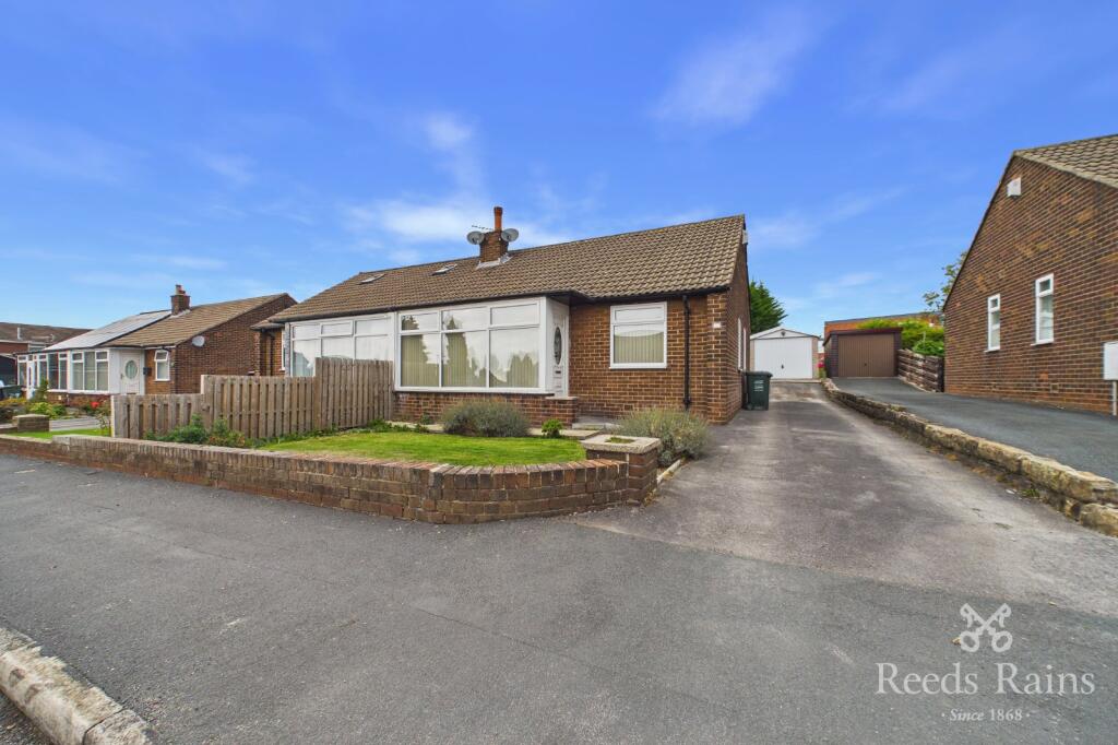 Main image of property: Woodkirk Avenue, Tingley, Wakefield, West Yorkshire, WF3