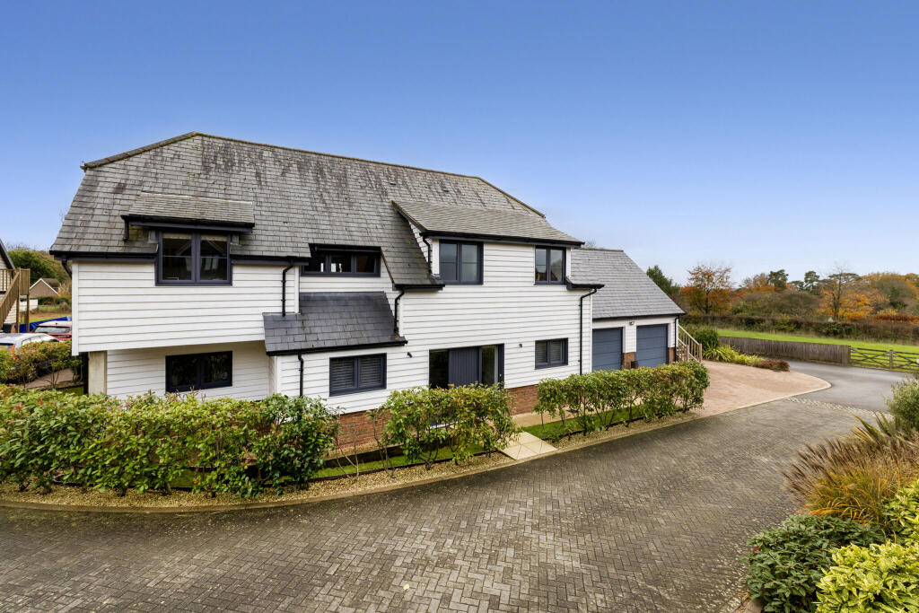 Main image of property: Blackberry Lane, Four Marks, GU34