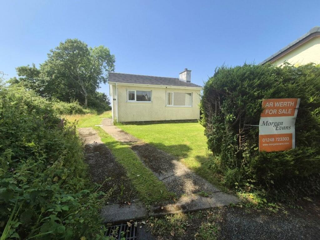 Main image of property: Tyn Cwrt, Brynsiencyn, Anglesey, LL61