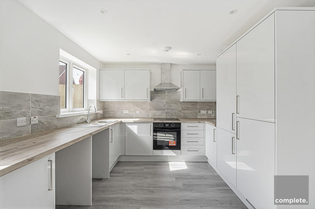 House in Exeter, Cranbrook - View 3